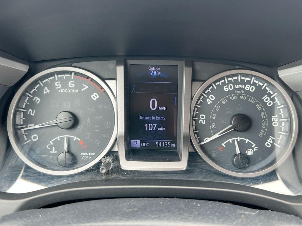 Thumbnail: 2019 Toyota Tacoma - 15
