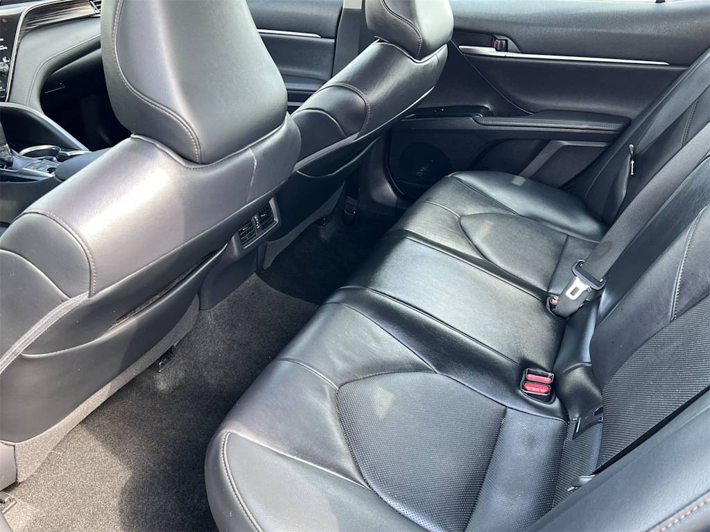 Thumbnail: 2020 Toyota Camry - 11