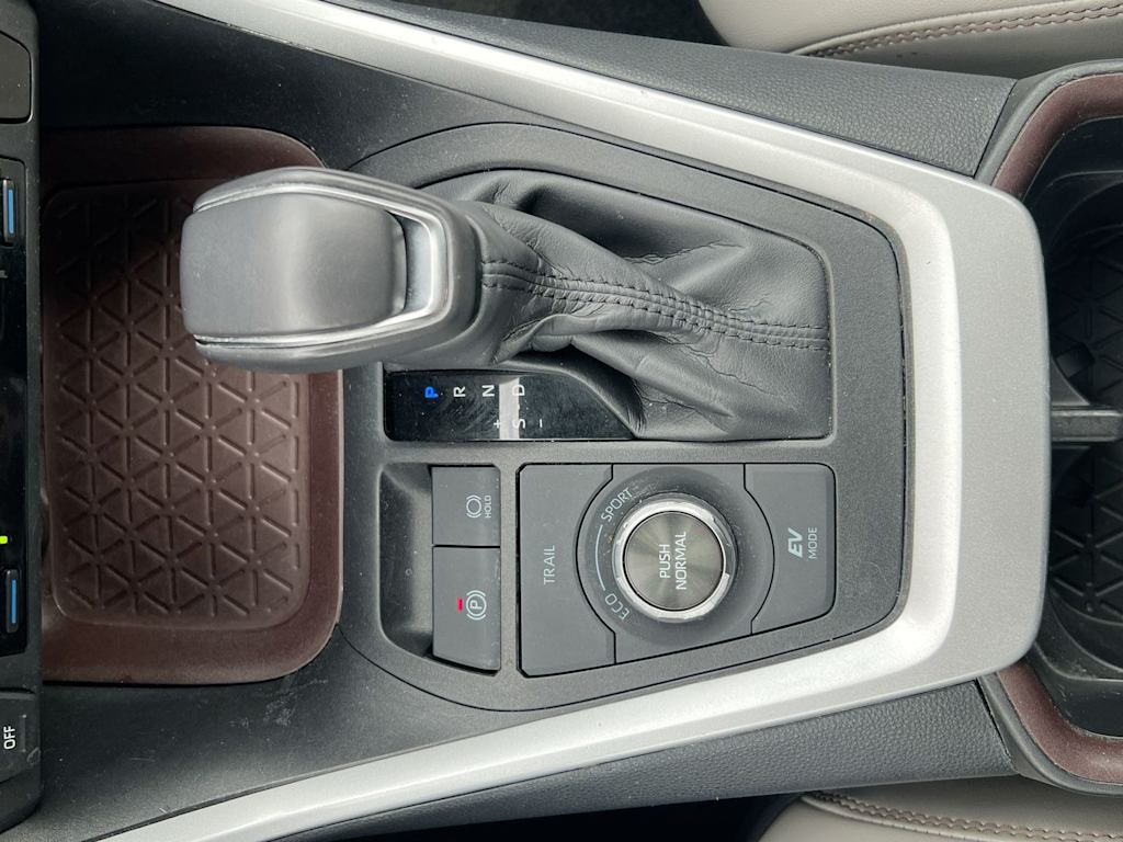Thumbnail: 2024 Toyota RAV4 - 35