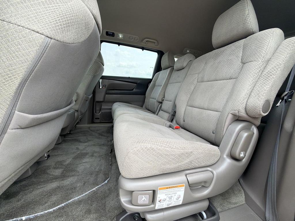 Thumbnail: 2016 Honda Odyssey - 26