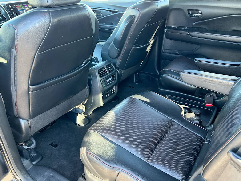 Thumbnail: 2020 Honda Pilot - 12