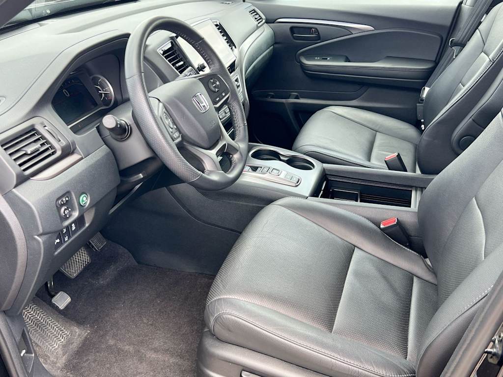 Thumbnail: 2023 Honda Passport - 10