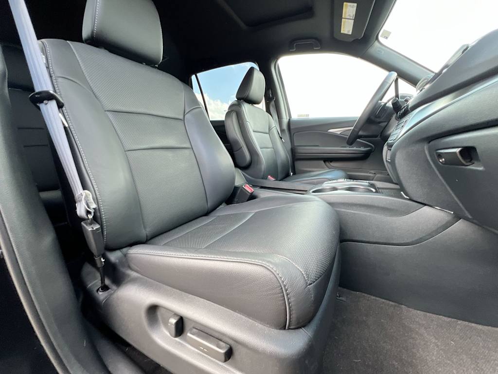 Thumbnail: 2023 Honda Passport - 27