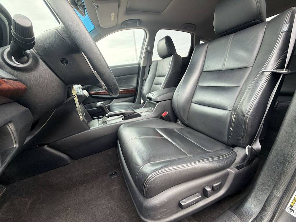 Thumbnail: 2010 Honda Accord Crosstour - 11