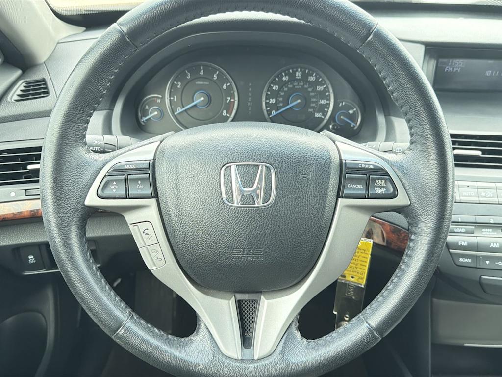 Thumbnail: 2010 Honda Accord Crosstour - 9
