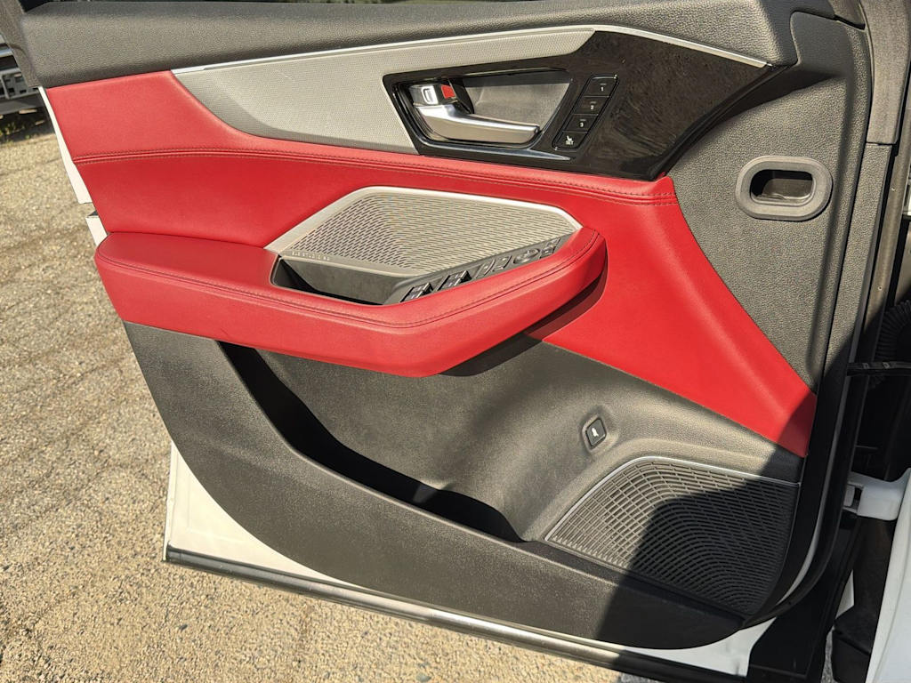 Thumbnail: 2023 Acura MDX - 30