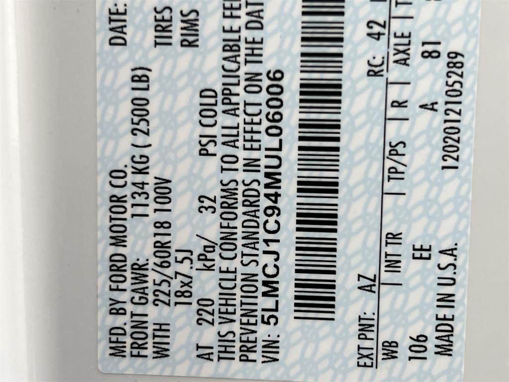 Thumbnail: 2021 Lincoln Corsair - 19