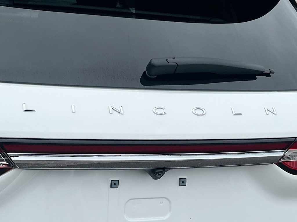 Thumbnail: 2022 Lincoln Corsair - 22