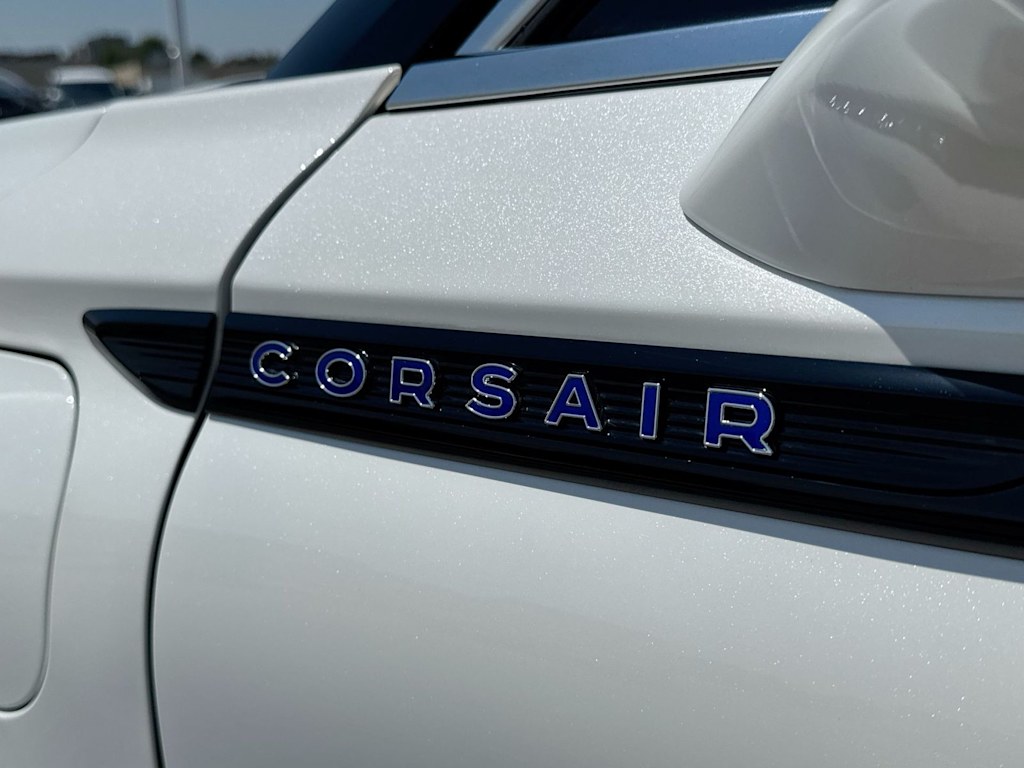Thumbnail: 2024 Lincoln Corsair - 23