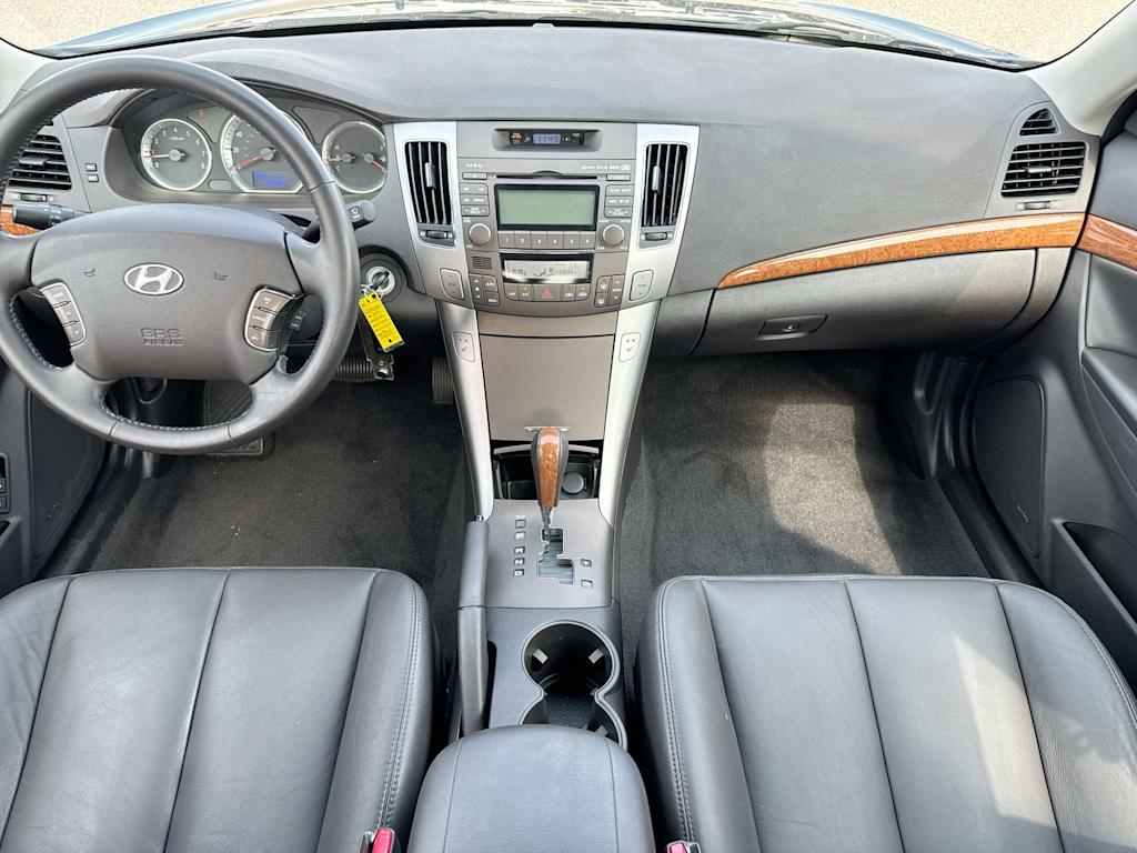 Thumbnail: 2009 Hyundai Sonata - 2