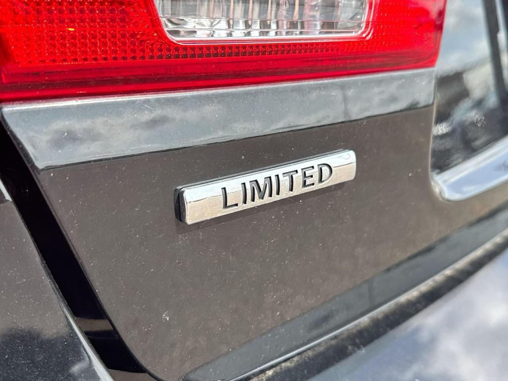 Thumbnail: 2009 Hyundai Sonata - 23