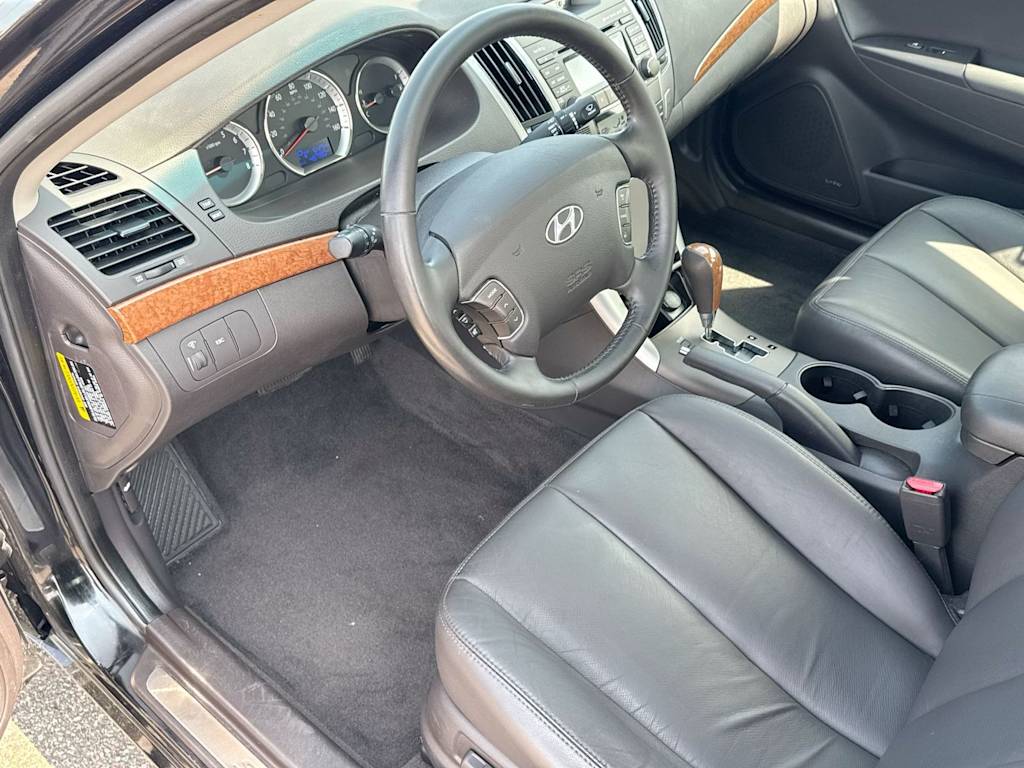 Thumbnail: 2009 Hyundai Sonata - 10