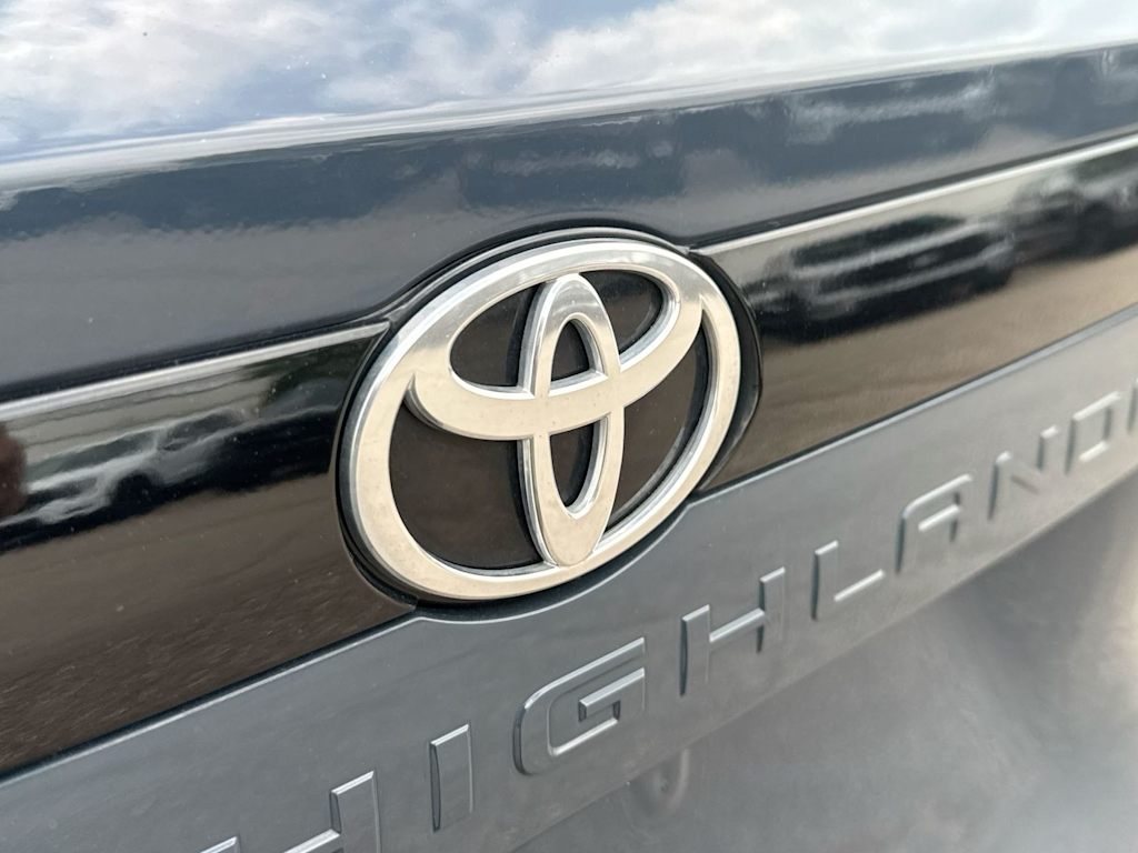 Thumbnail: 2024 Toyota Grand Highlander - 7