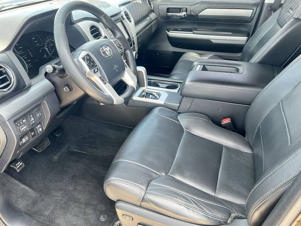 Thumbnail: 2019 Toyota Tundra - 10