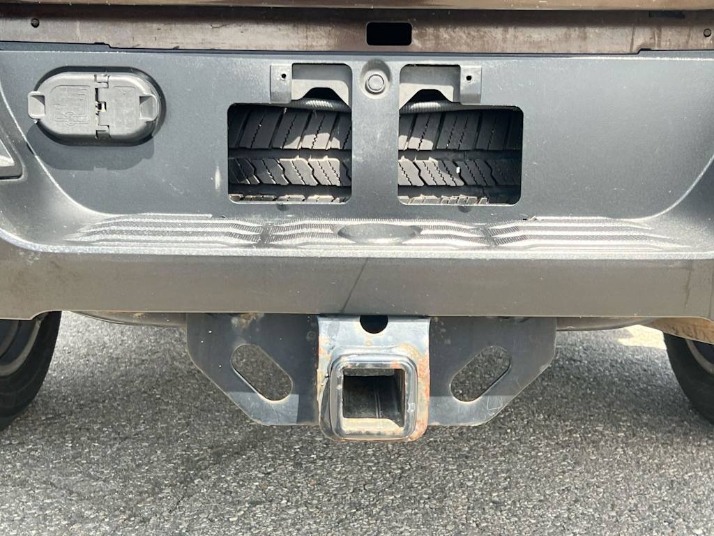 Thumbnail: 2019 Toyota Tundra - 37