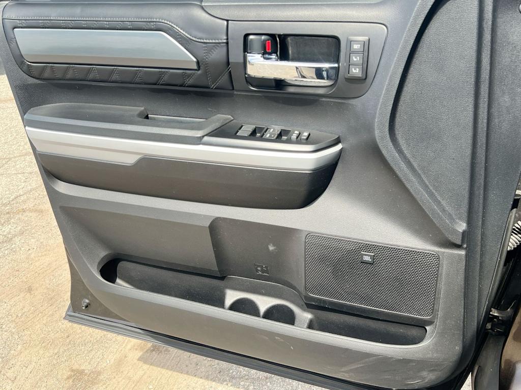 Thumbnail: 2019 Toyota Tundra - 34