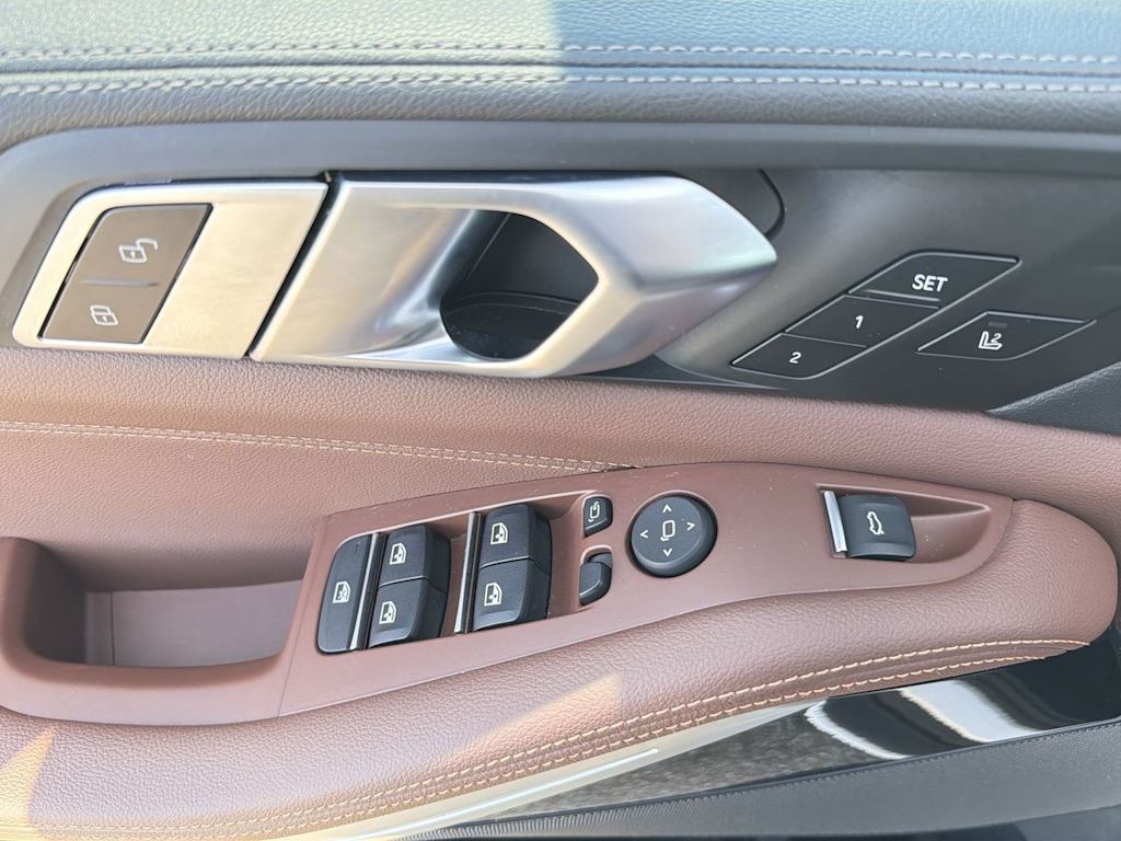 Thumbnail: 2022 BMW X5 - 25