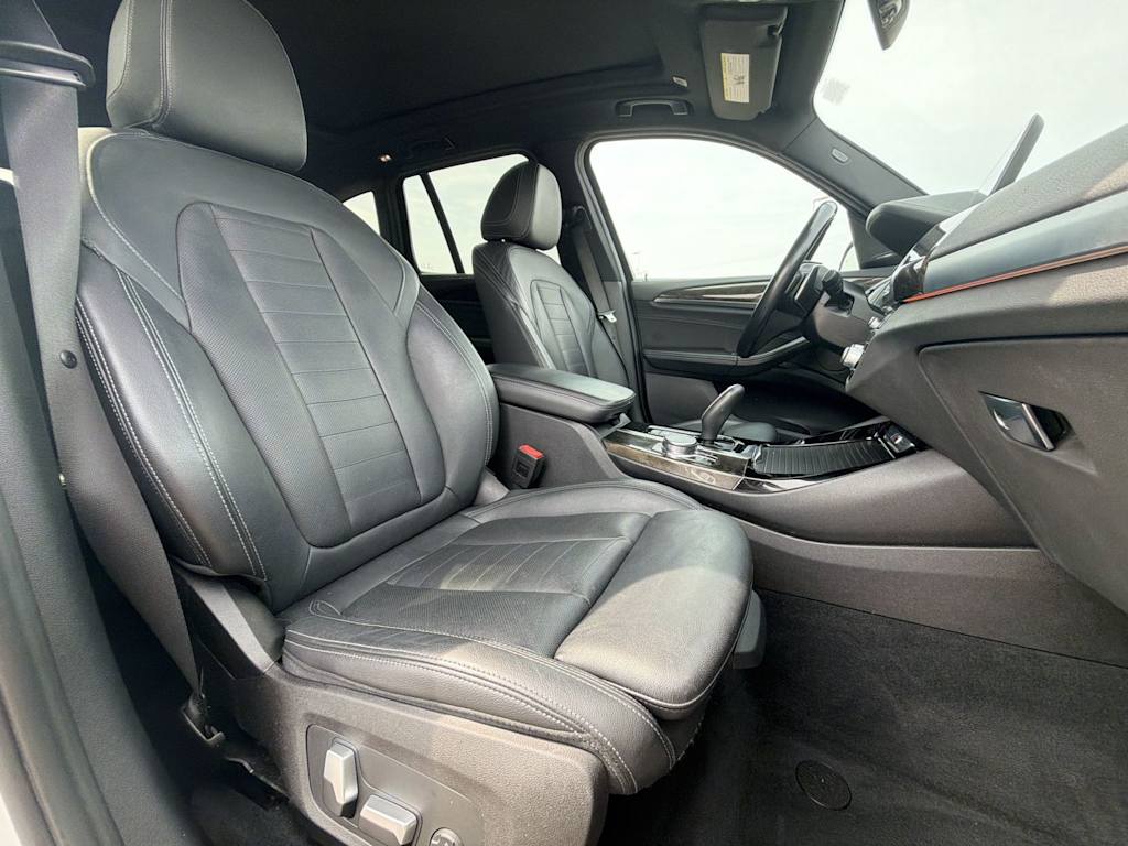 Thumbnail: 2018 BMW X3 - 27