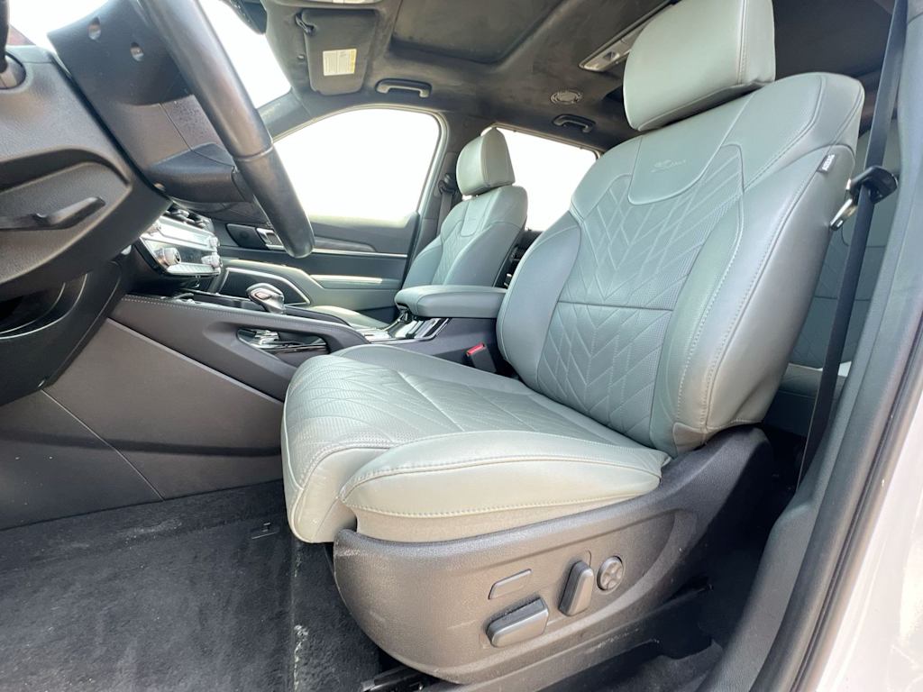 Thumbnail: 2024 Kia Telluride - 11