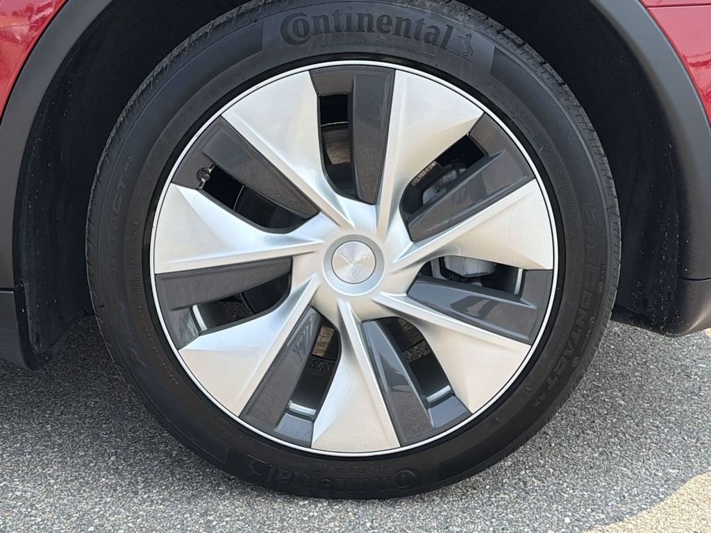 Thumbnail: 2022 Tesla Model Y - 7