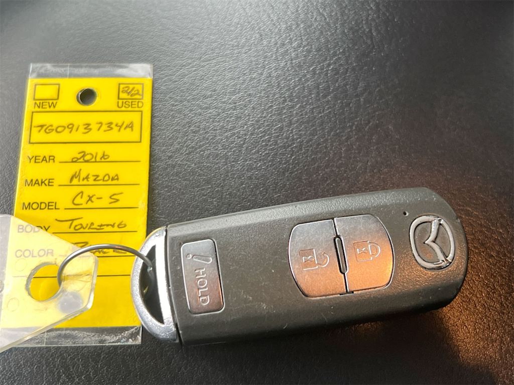 Thumbnail: 2016 Mazda CX-5 - 16