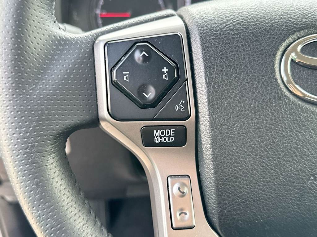 Thumbnail: 2021 Toyota 4Runner - 29