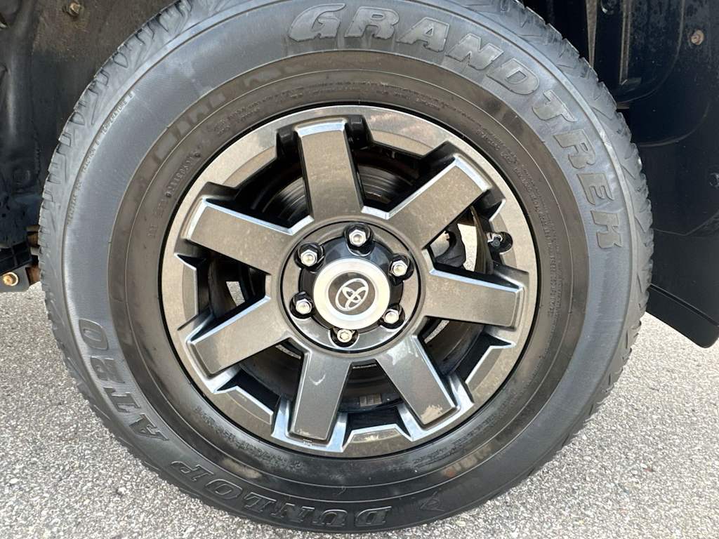 Thumbnail: 2021 Toyota 4Runner - 8