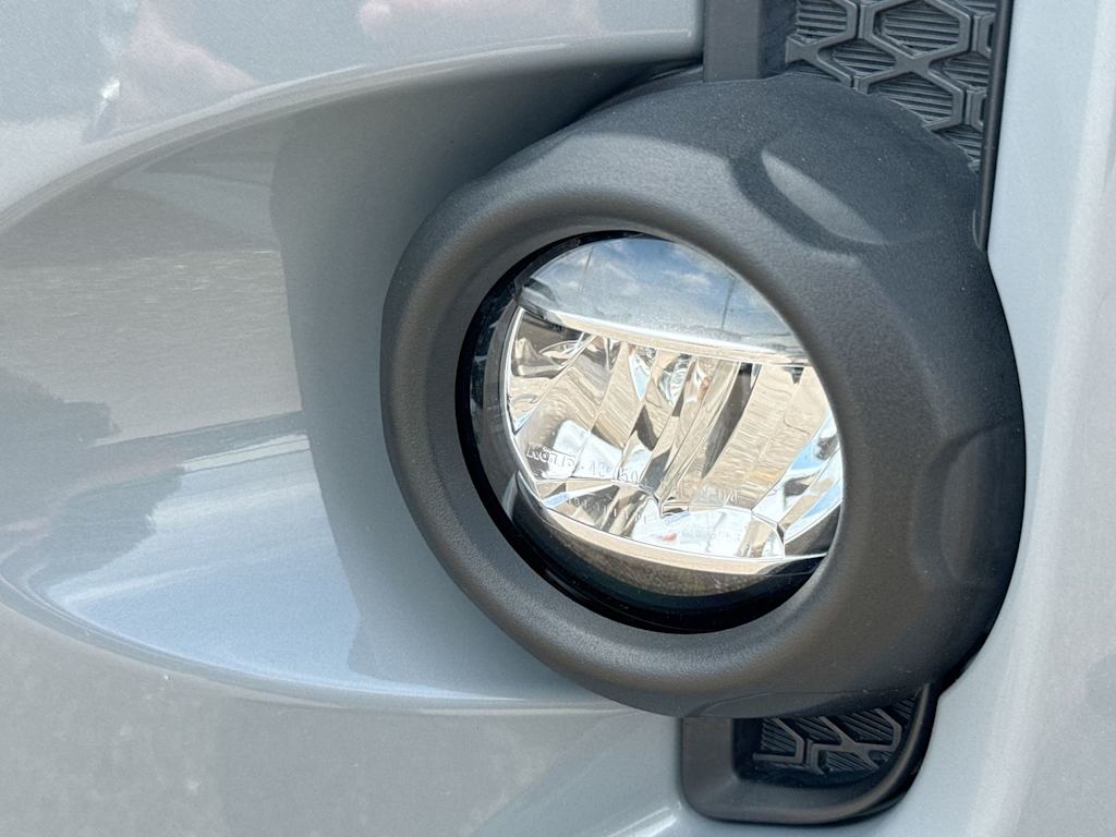 Thumbnail: 2021 Toyota 4Runner - 23