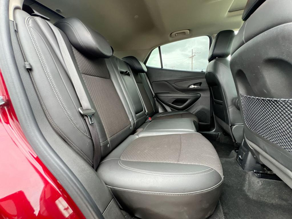 Thumbnail: 2021 Buick Encore - 27