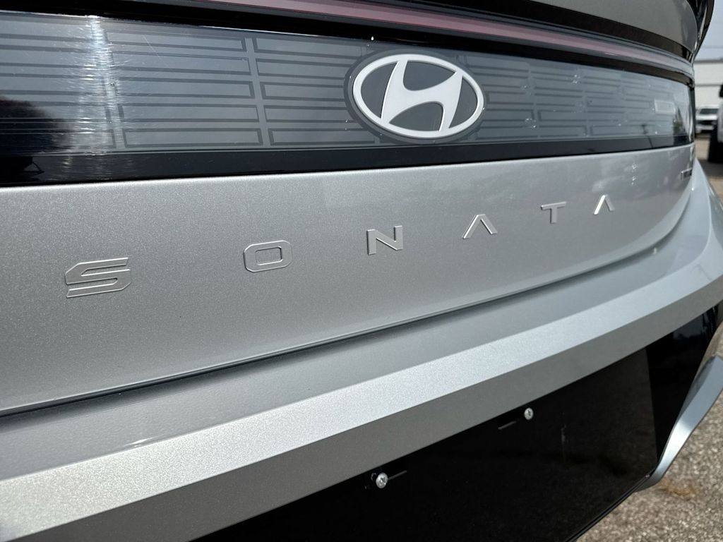 Thumbnail: 2024 Hyundai Sonata - 23