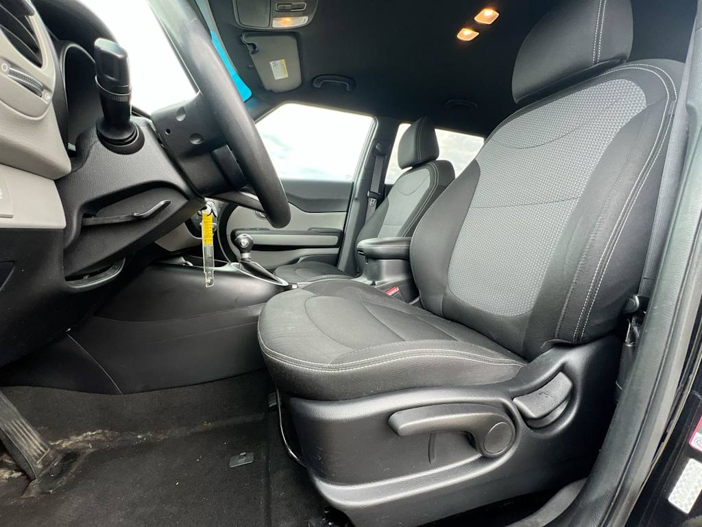 Thumbnail: 2019 Kia Soul - 11