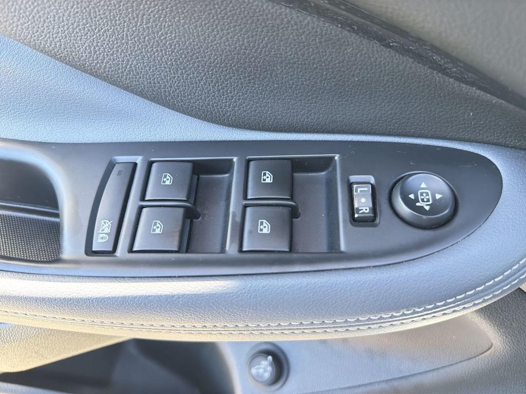 Thumbnail: 2020 Buick Envision - 24