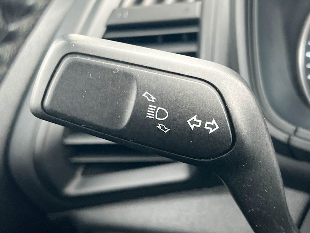 Thumbnail: 2020 Ford EcoSport - 32