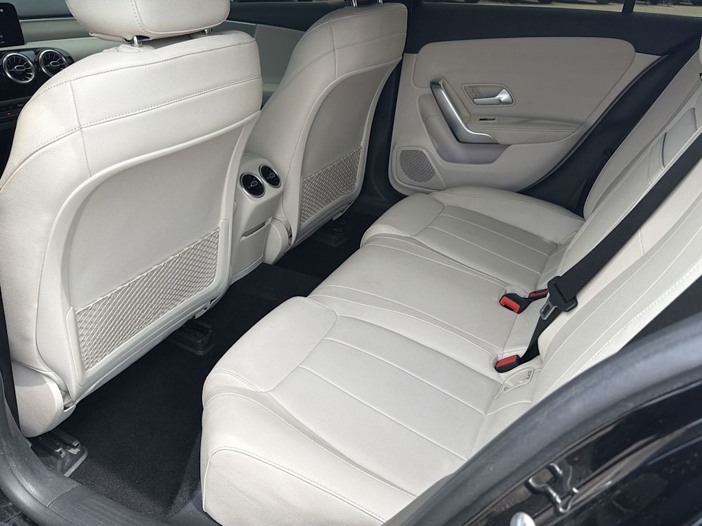 Thumbnail: 2020 Mercedes-Benz A-Class - 11
