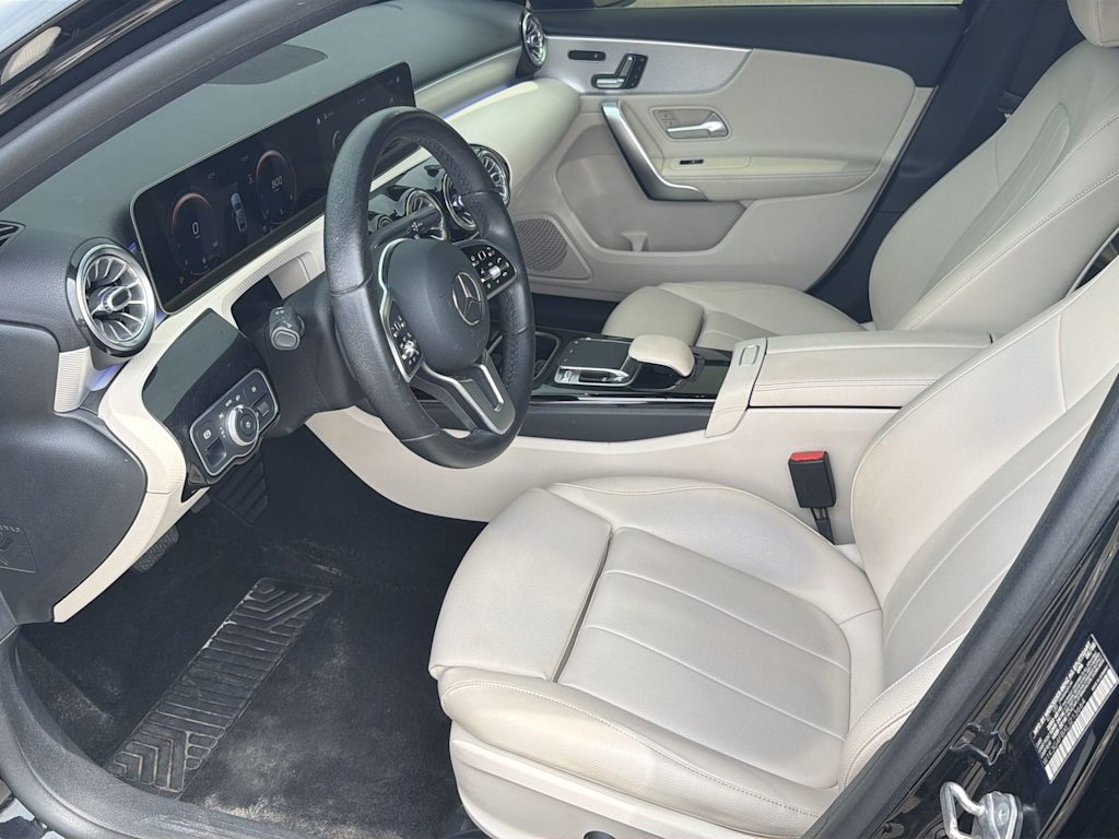 Thumbnail: 2020 Mercedes-Benz A-Class - 9