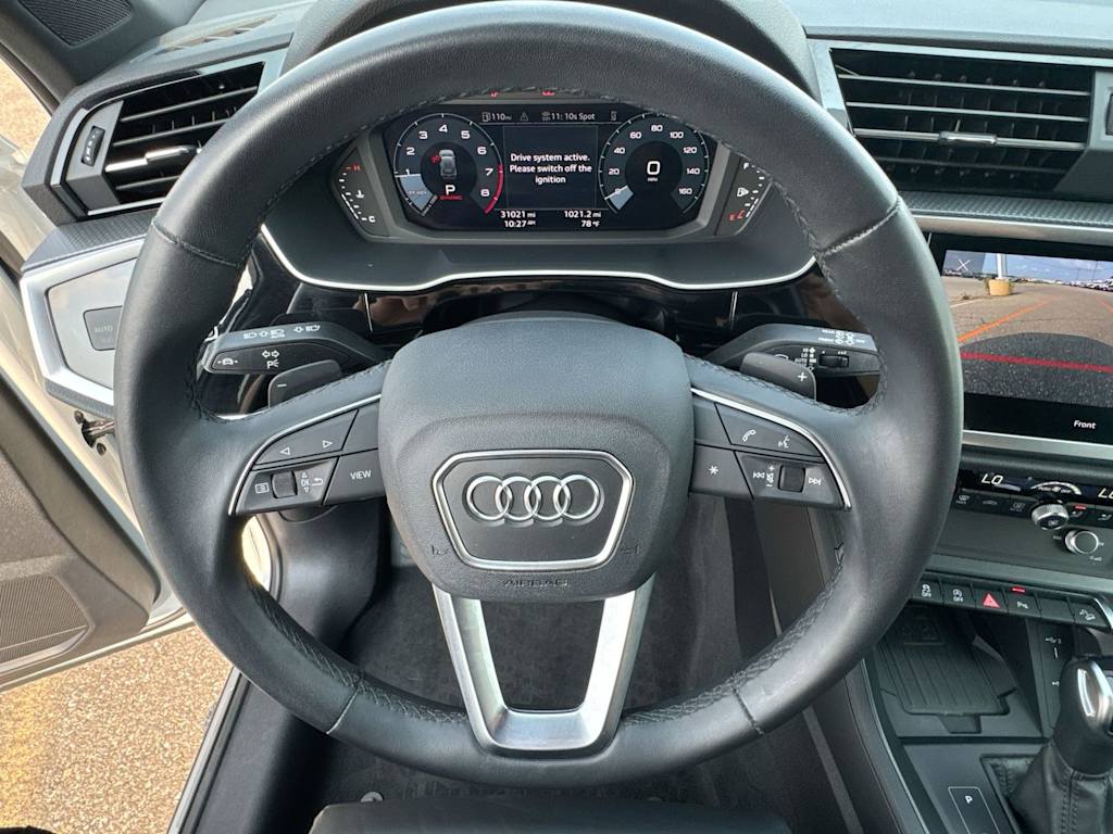 Thumbnail: 2023 Audi Q3 - 9