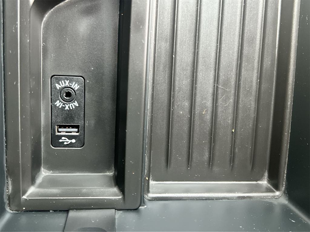 Thumbnail: 2017 BMW 3 Series - 37