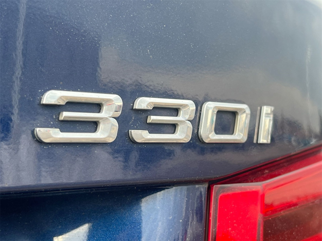 Thumbnail: 2017 BMW 3 Series - 25