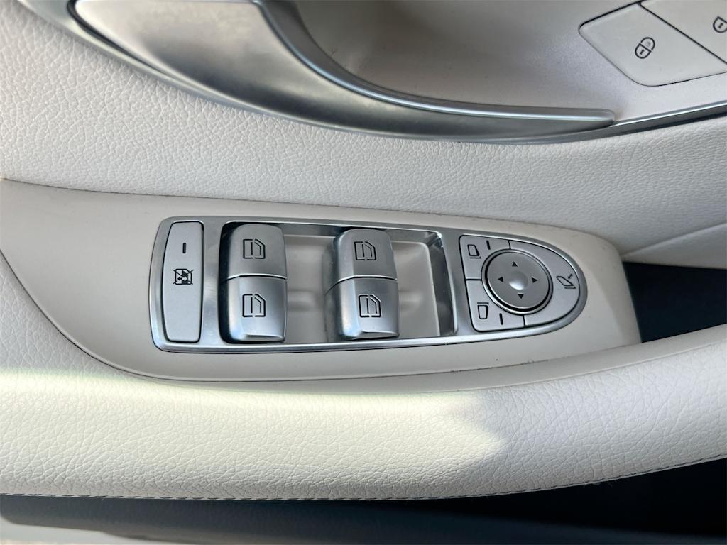 Thumbnail: 2019 Mercedes-Benz CLS - 26