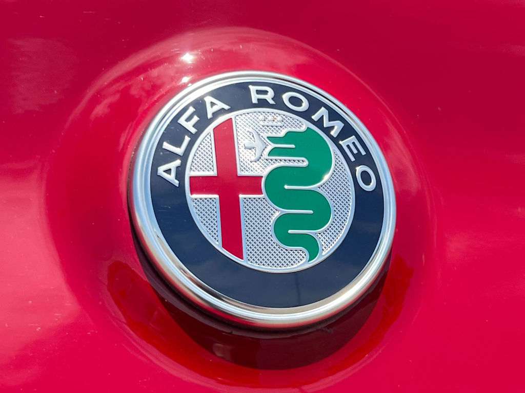 Thumbnail: 2020 Alfa Romeo Stelvio - 7