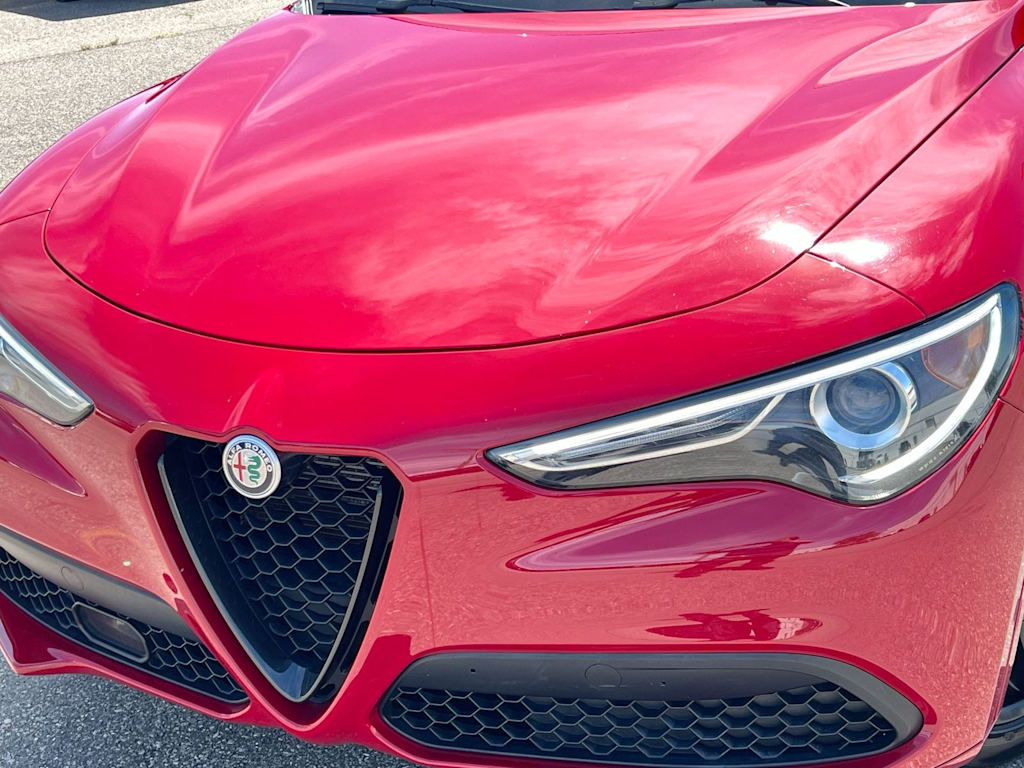 Thumbnail: 2020 Alfa Romeo Stelvio - 22