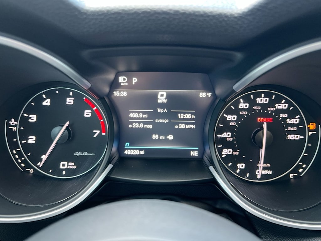 Thumbnail: 2020 Alfa Romeo Stelvio - 14