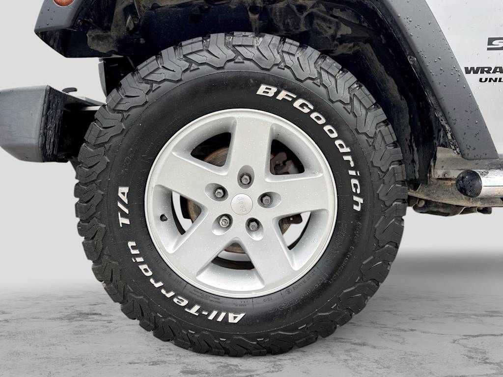 Thumbnail: 2016 Jeep Wrangler - 7