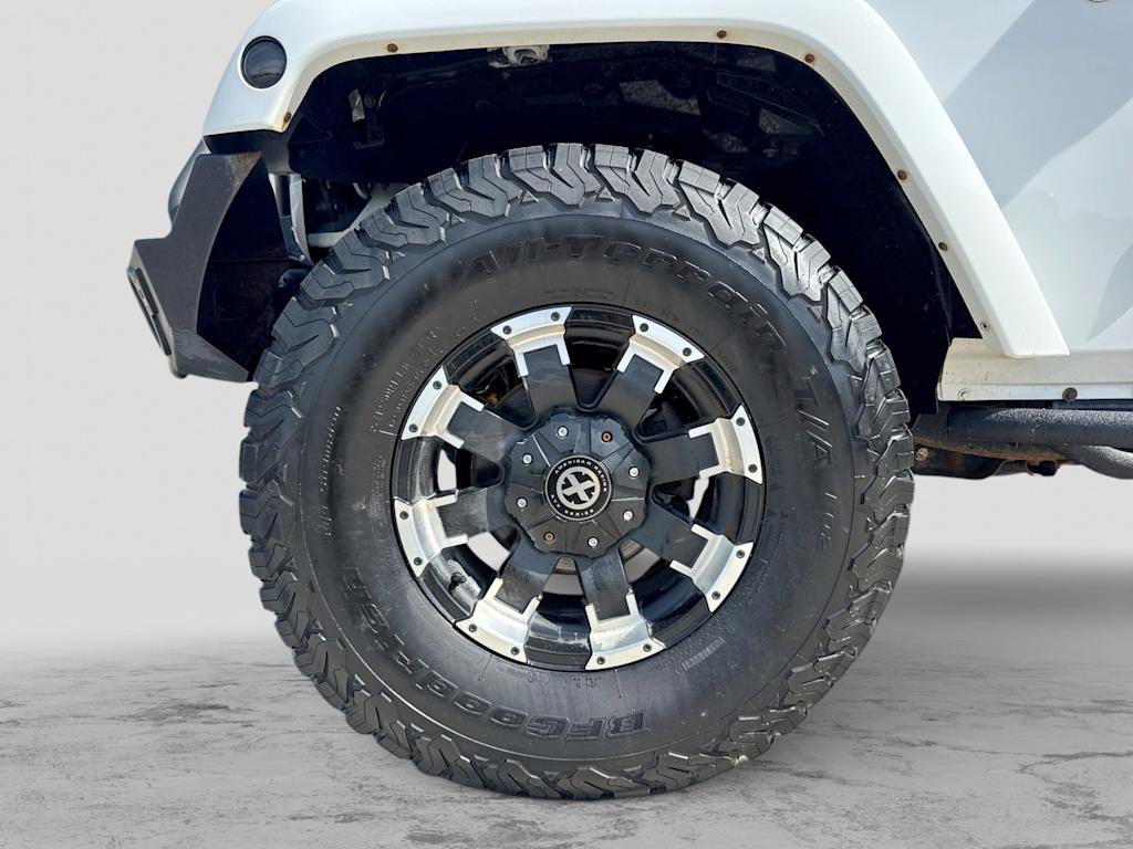 Thumbnail: 2013 Jeep Wrangler - 7