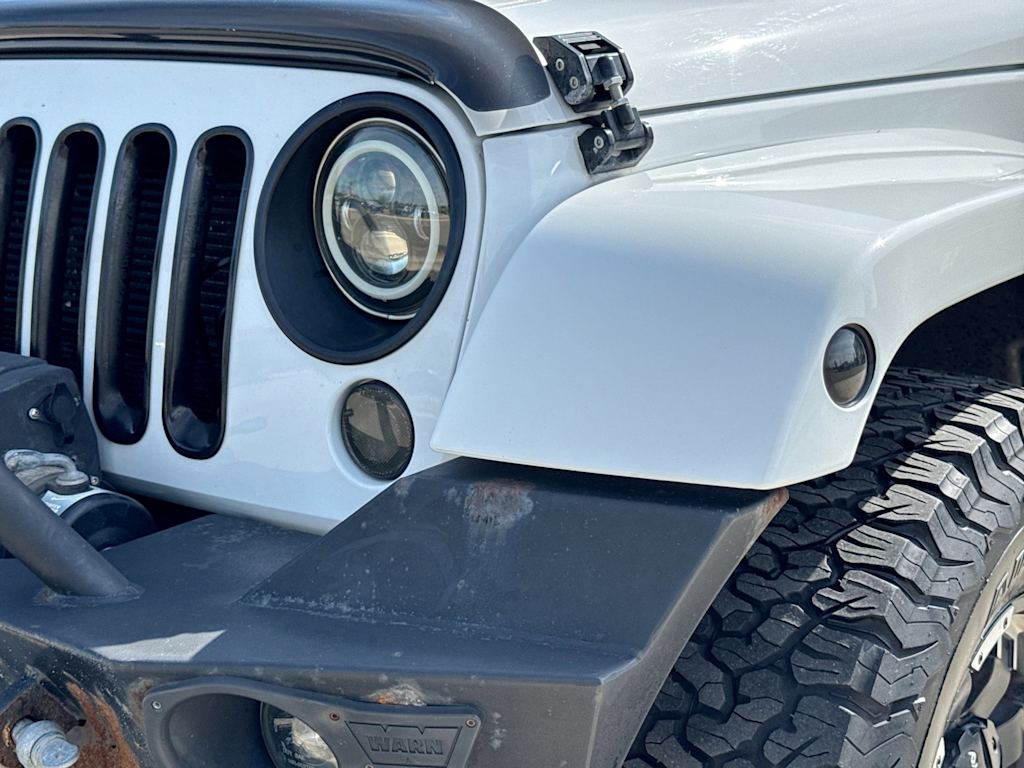 Thumbnail: 2013 Jeep Wrangler - 6