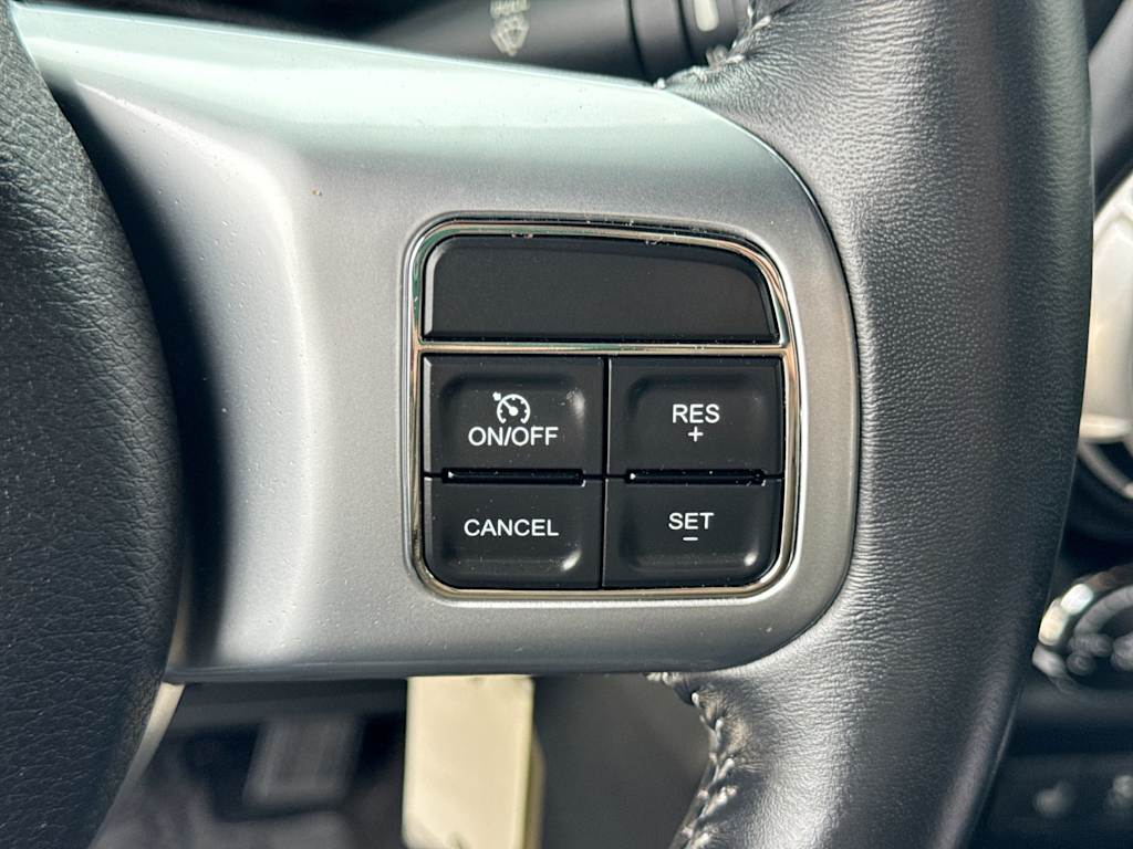 Thumbnail: 2014 Jeep Wrangler - 29