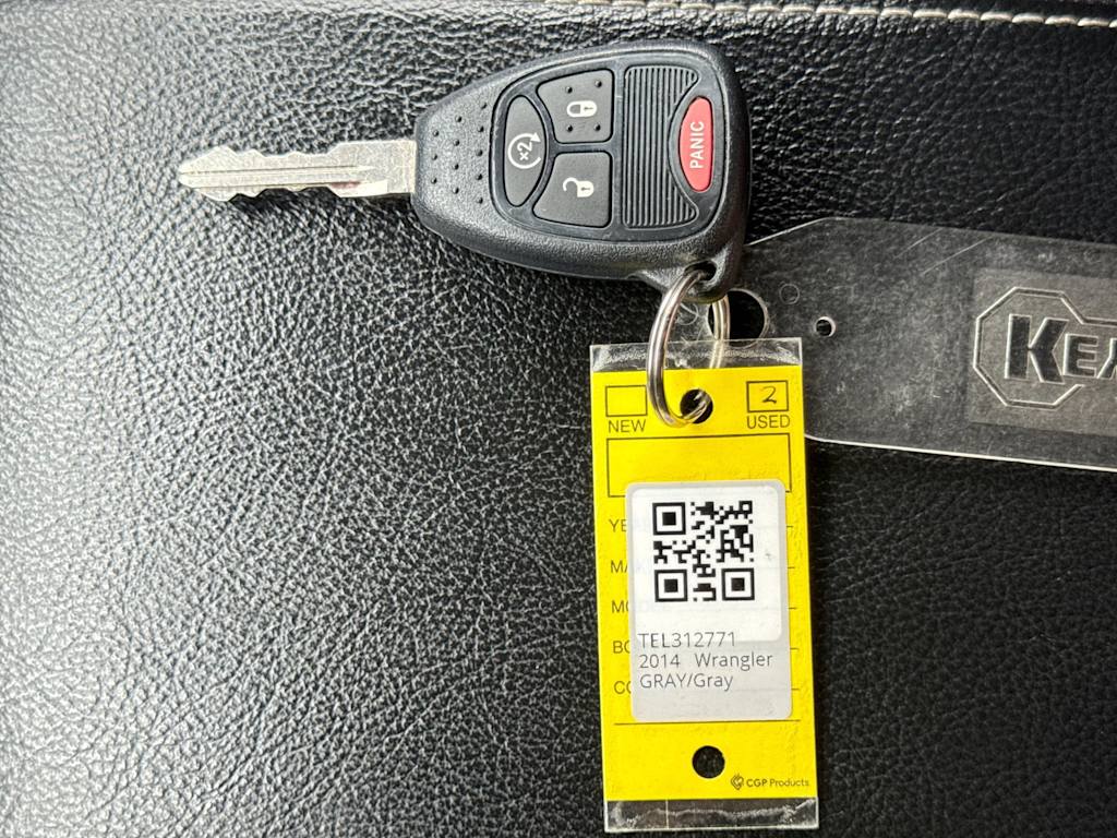 Thumbnail: 2014 Jeep Wrangler - 18