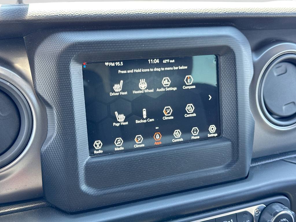 Thumbnail: 2022 Jeep Wrangler - 20
