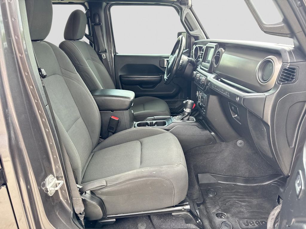 Thumbnail: 2021 Jeep Wrangler - 11