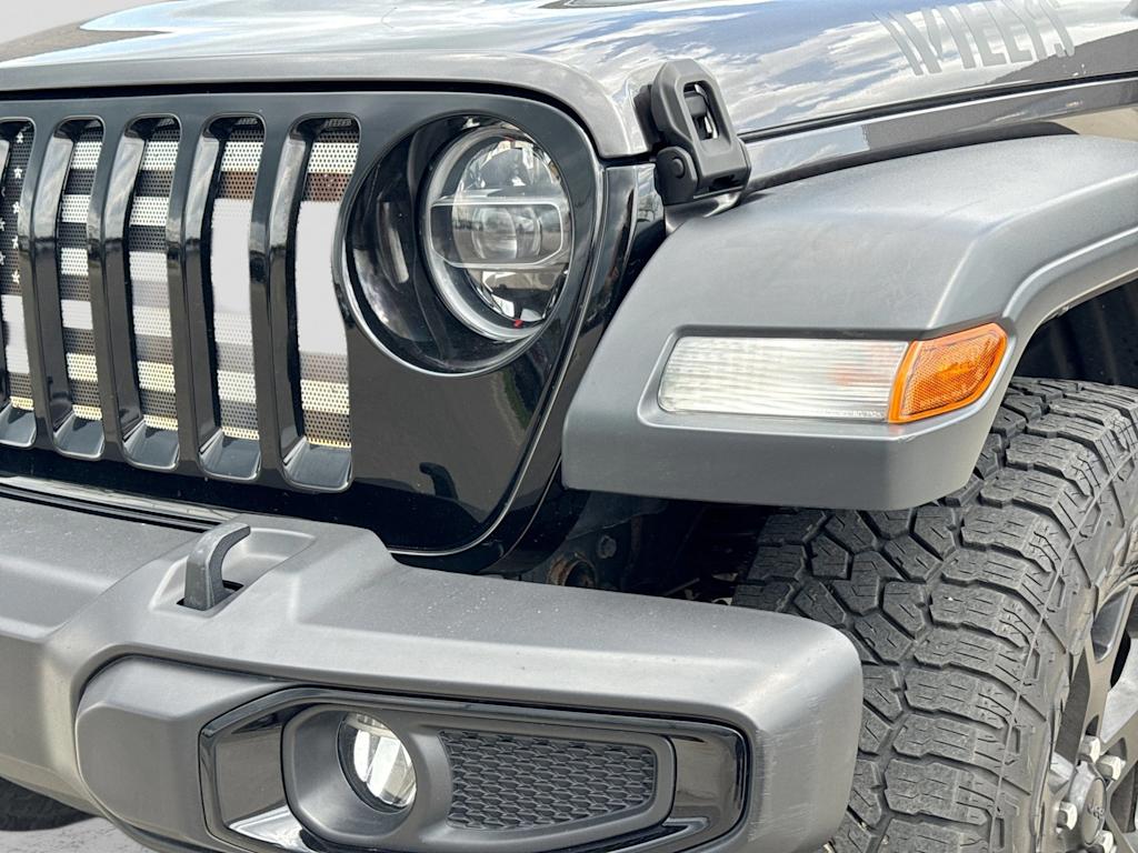 Thumbnail: 2021 Jeep Wrangler - 23